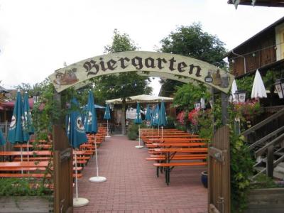 Biergarten Happinger Hof (© NatKo)