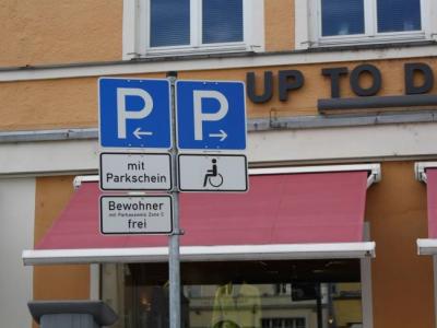 Parkplatz (© NatKo)