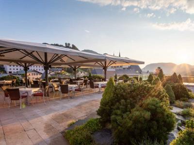 Restaurant- Panorama Dachterrasse Hotel Edelweiss 