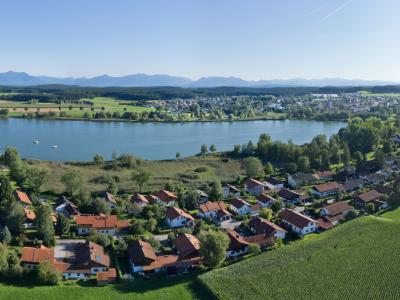 Obing Luftbild Panorama (© Tourist-Information Obing)